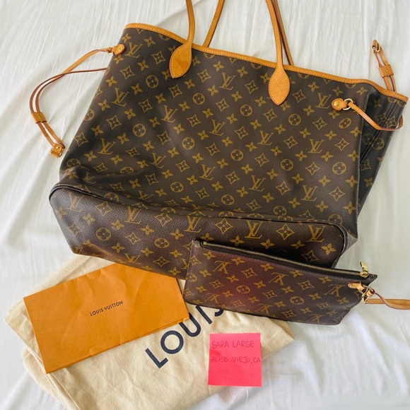 Louis Vuitton Handbags - Louis Vuitton Neverfull GM Monogram Bag and Clutch